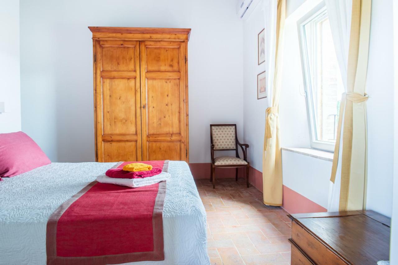 Tenuta La Santissima San Rocco a Pilli Exteriör bild